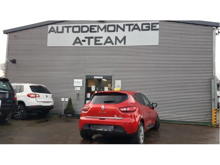 Torsieveer achter Renault Clio