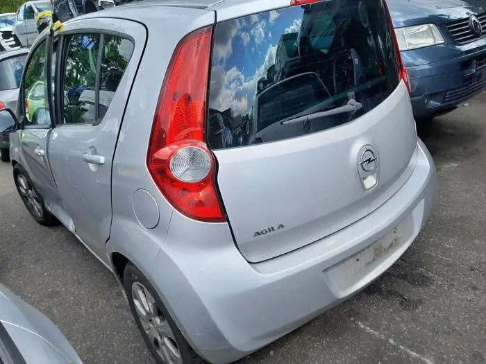 Puerta de 4 puertas izquierda detrás Opel Agila