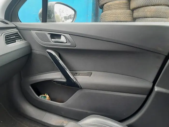 Tapizado de puerta de 4 puertas derecha delante Peugeot 508