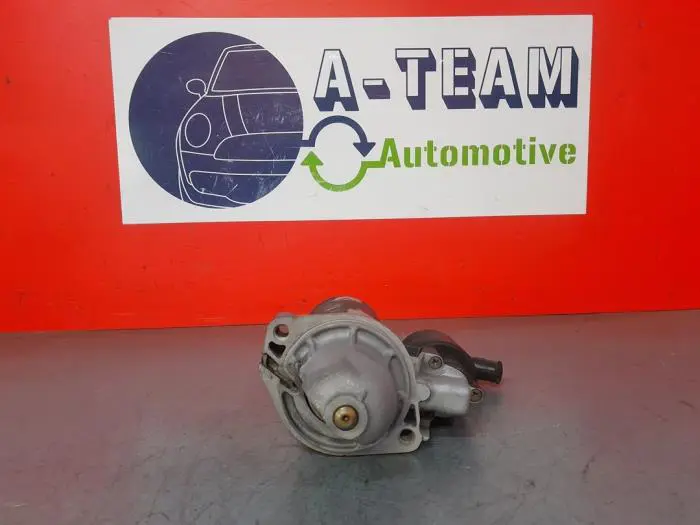 Motor de arranque Mercedes 190E/D