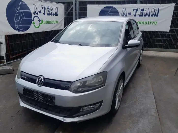 Pinza de freno izquierda delante Volkswagen Polo