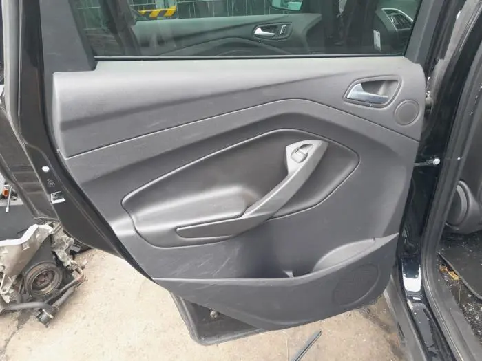 Tapizado de puerta de 4 puertas izquierda detrás Ford Kuga