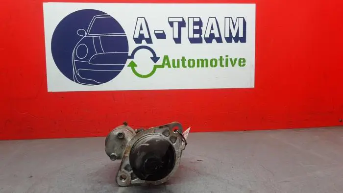 Motor de arranque Opel Zafira B