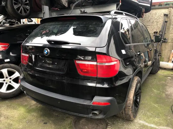 Ventanilla de puerta de 4 puertas izquierda detrás BMW X5