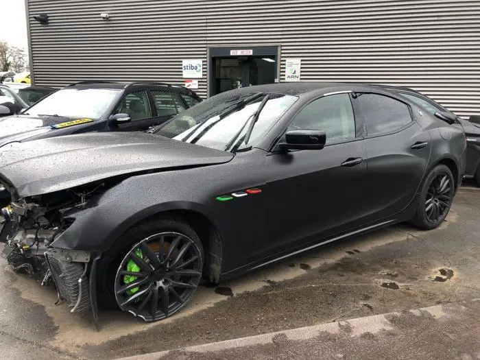 Mecanismo de cerradura de puerta de 4 puertas izquierda delante Maserati Ghibli