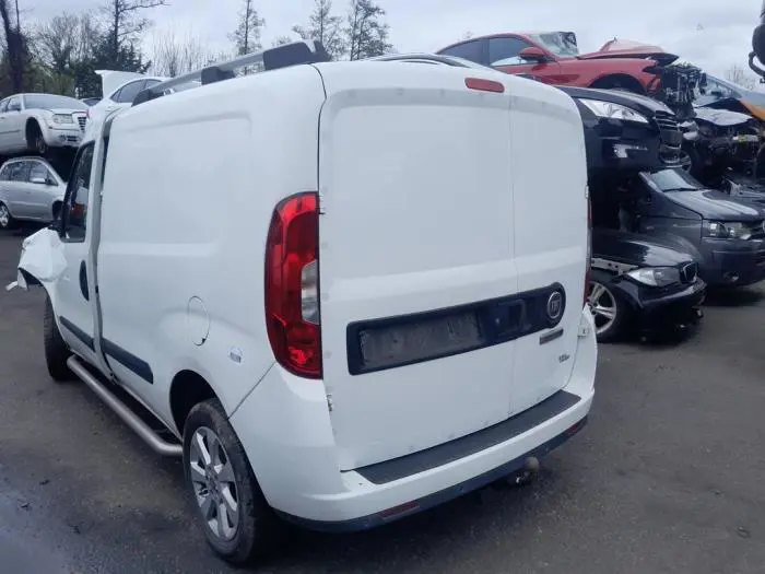 Achterlicht links Fiat Doblo