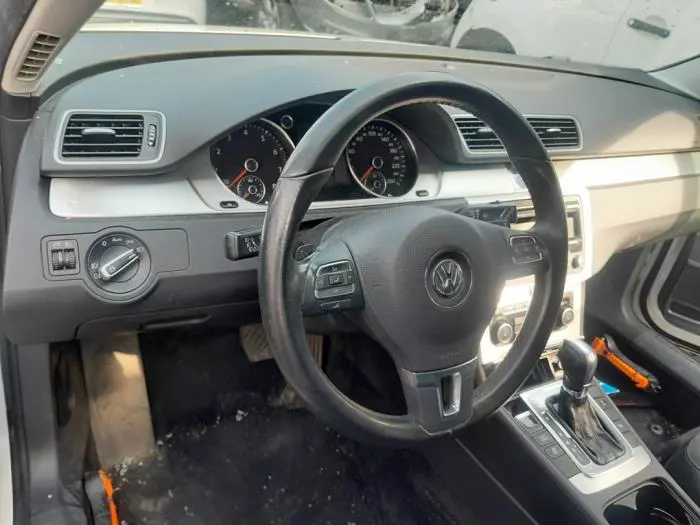 Panel de instrumentación Volkswagen Passat