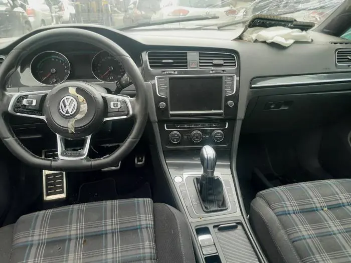 Panel de control de calefacción Volkswagen Golf