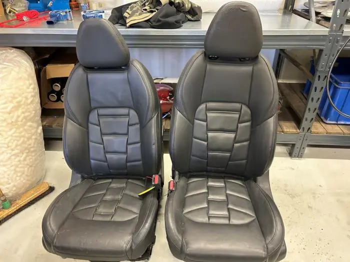 Bekleding Set (compleet) Nissan Qashqai+2