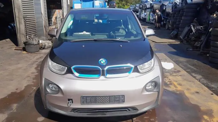 Capó BMW I3