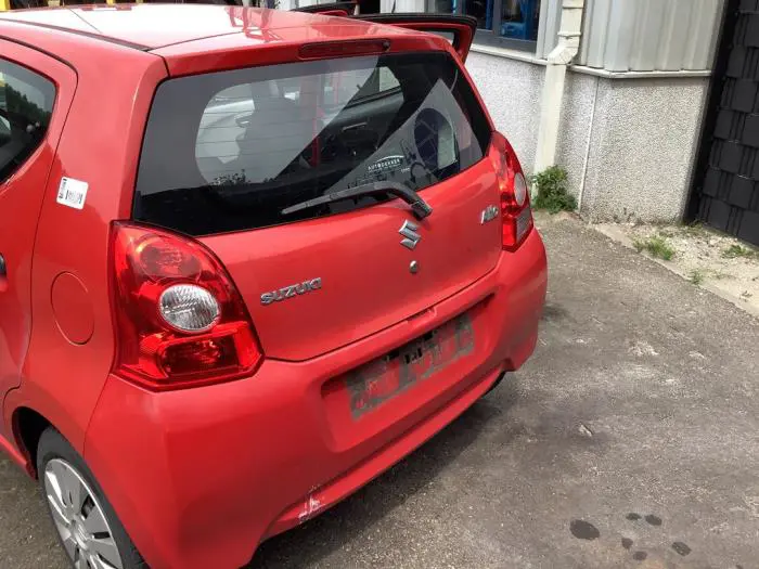 Portón trasero Suzuki Alto