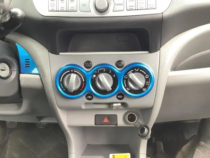 Panel de control de calefacción Suzuki Alto