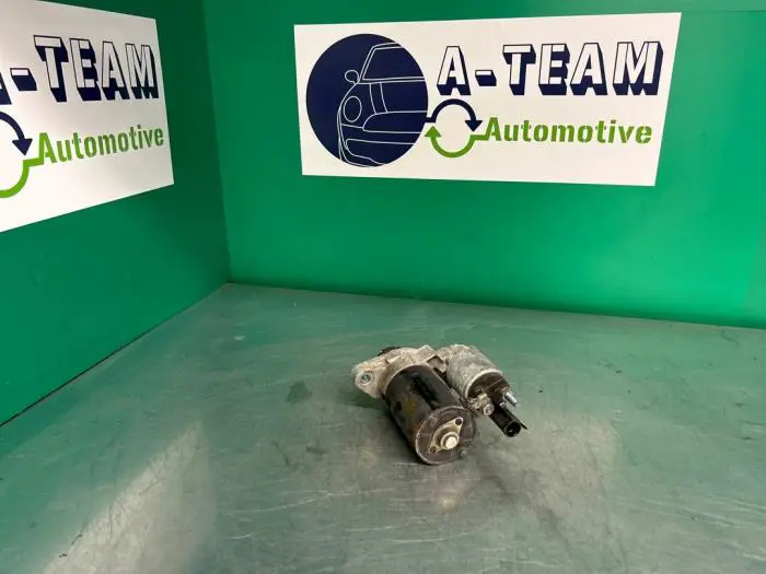 Motor de arranque Volkswagen Golf 04-