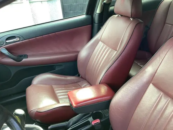 Asiento derecha Alfa Romeo 147