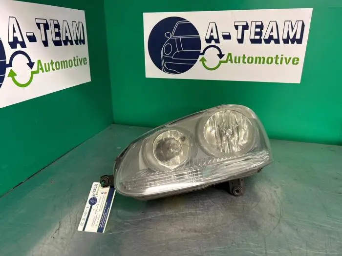 Faro izquierda Volkswagen Golf 04-