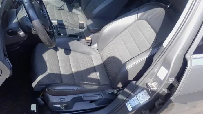 Asiento izquierda Volkswagen Golf