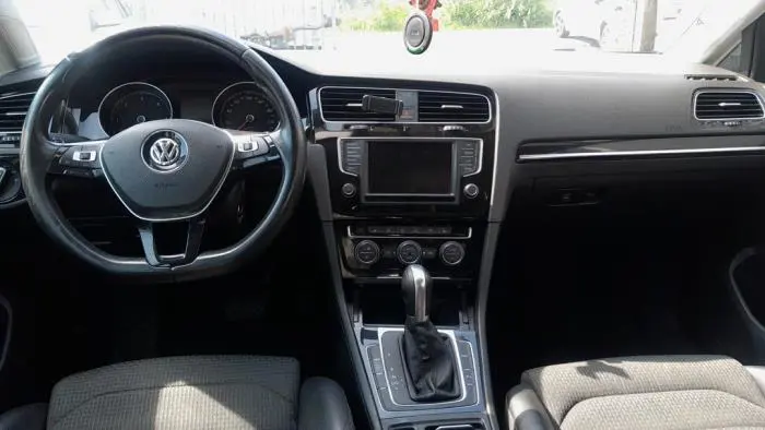 Reproductor de CD y radio Volkswagen Golf