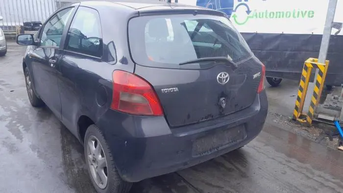 Achterlicht links Toyota Yaris