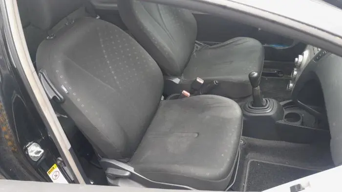 Asiento derecha Toyota Yaris