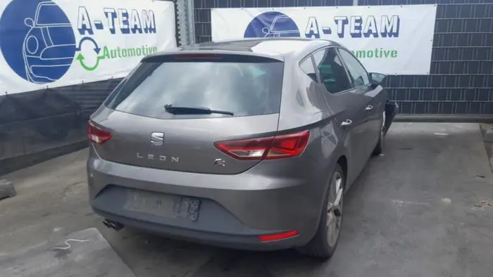 Mangueta de dirección derecha delante Seat Leon