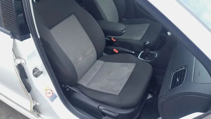 Asiento derecha Volkswagen Polo