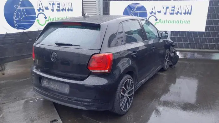 Luz trasera derecha Volkswagen Polo