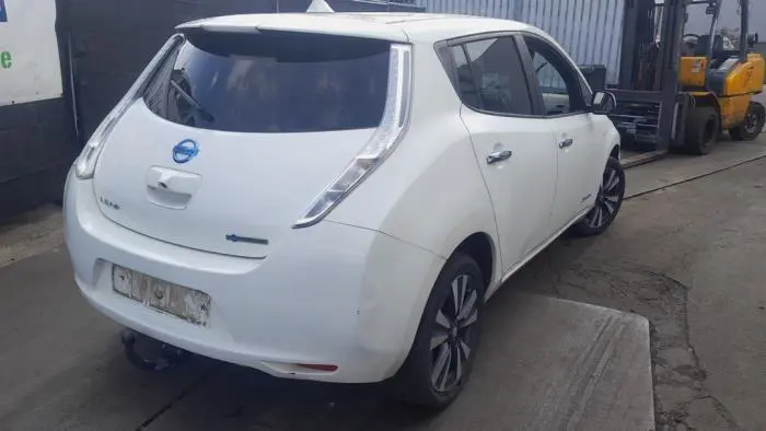 Gancho de remolque Nissan Leaf