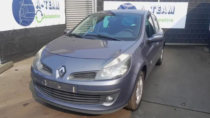 Radiador de aire acondicionado Renault Clio