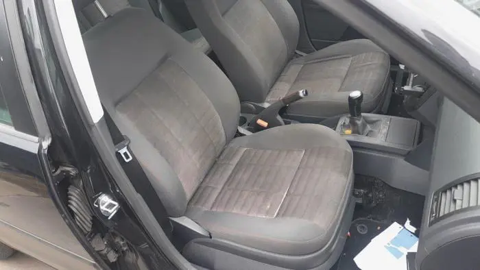 Asiento derecha Volkswagen Polo