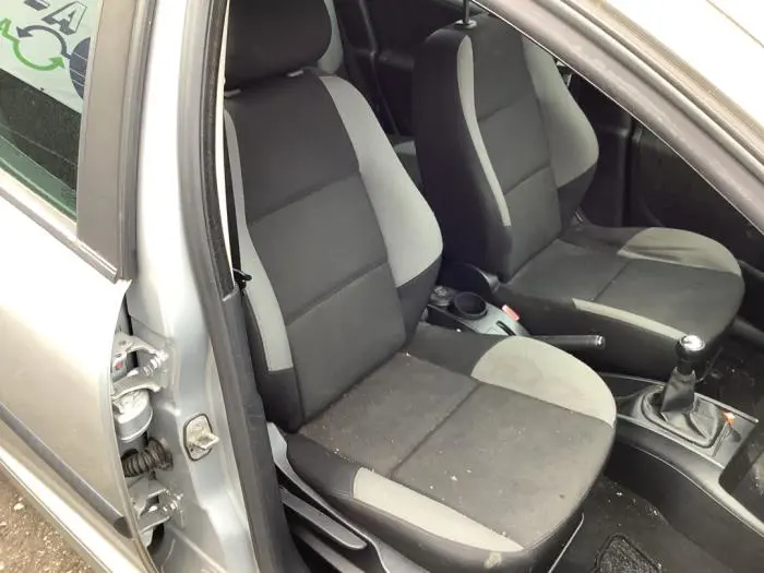 Asiento derecha Peugeot 207