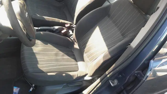 Asiento izquierda Opel Corsa