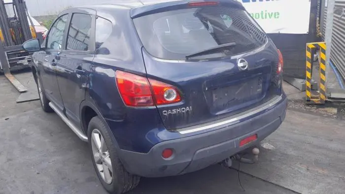 Luz trasera izquierda Nissan Qashqai