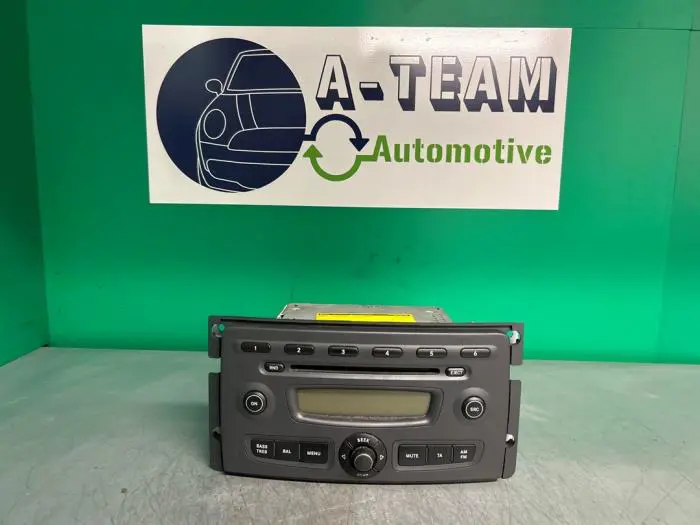 Reproductor de CD y radio Smart Fortwo 07-