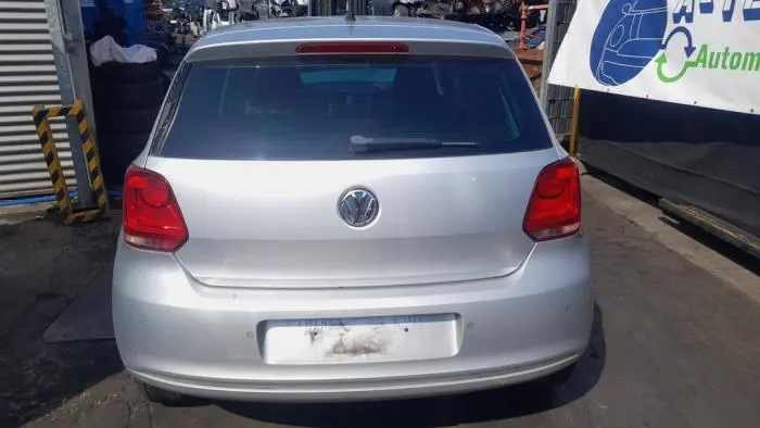 Portón trasero Volkswagen Polo