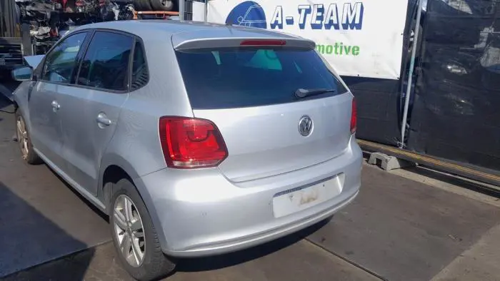 Luz trasera izquierda Volkswagen Polo