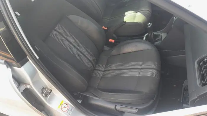 Asiento derecha Volkswagen Polo