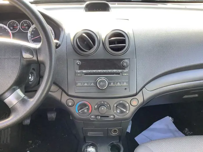 Reproductor de CD y radio Chevrolet Aveo