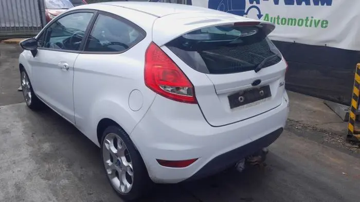 Gancho de remolque Ford Fiesta