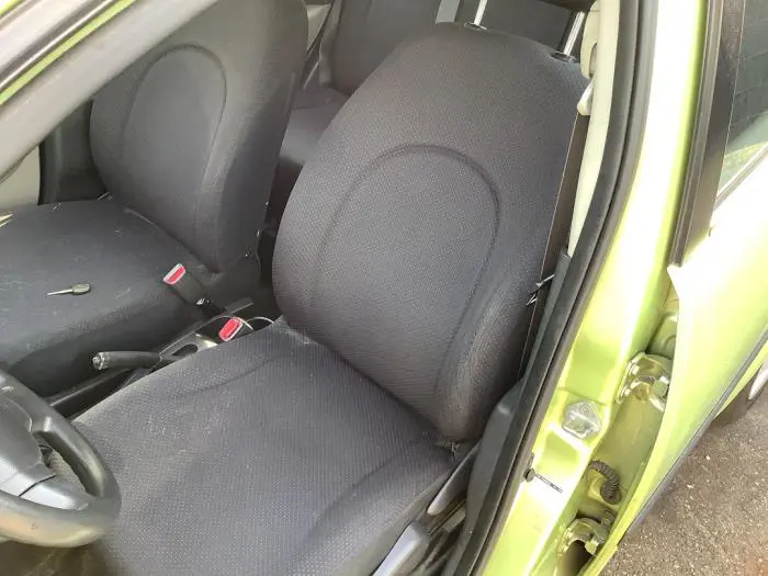 Asiento izquierda Daihatsu Sirion