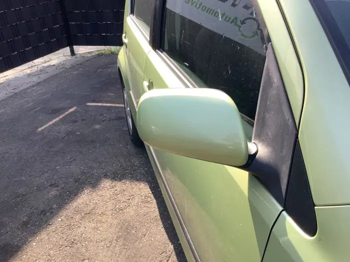 Retrovisor externo derecha Daihatsu Sirion