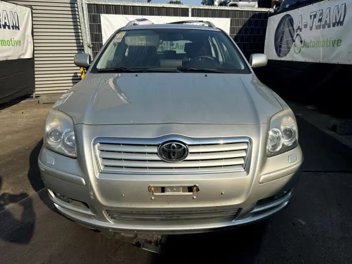 Subchasis Toyota Avensis