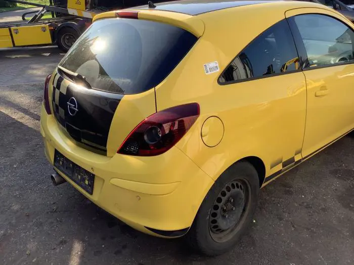 Portón trasero Opel Corsa