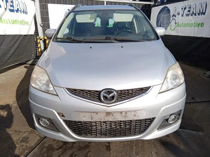 Rejilla Mazda 5.