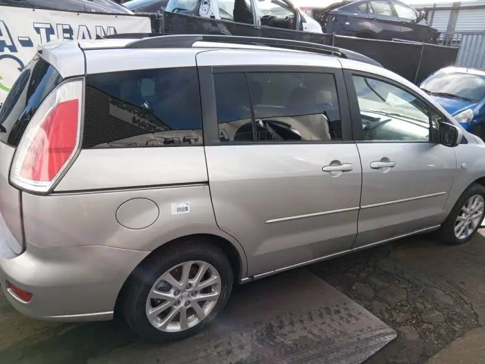 Tapa de depósito Mazda 5.