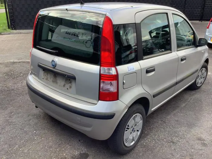 Luz trasera derecha Fiat Panda