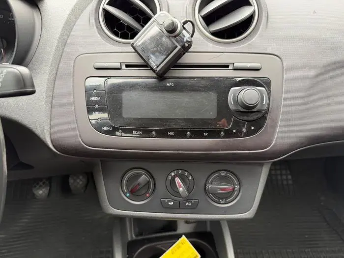 Panel de control de calefacción Seat Ibiza