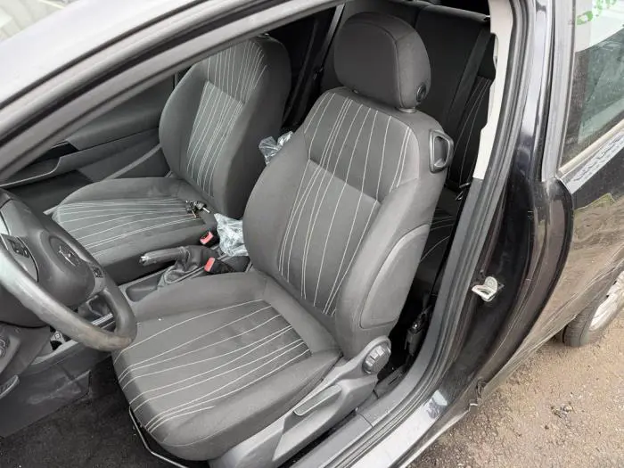 Asiento izquierda Opel Corsa