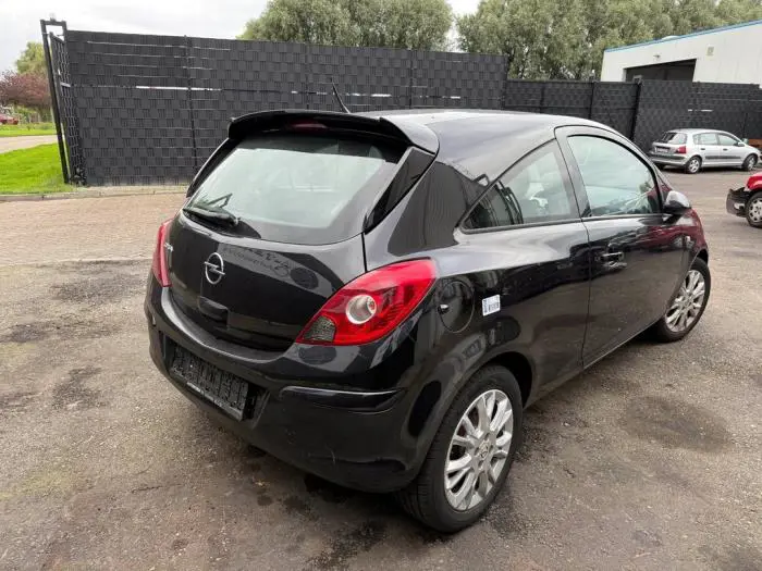 Parachoques trasero Opel Corsa