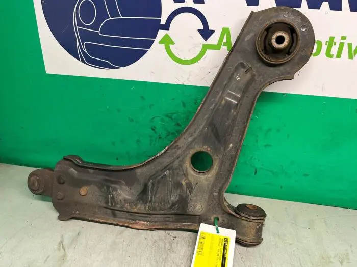 Brazo portante izquierda delante Chevrolet Nubira 03-