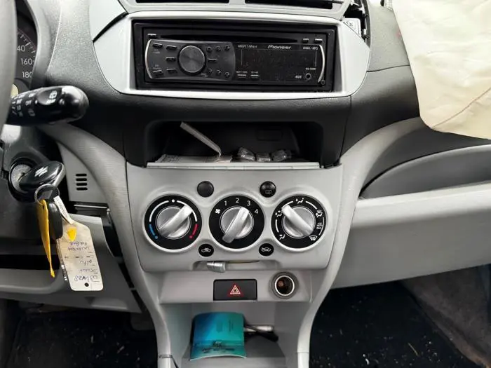 Panel de control de calefacción Suzuki Alto